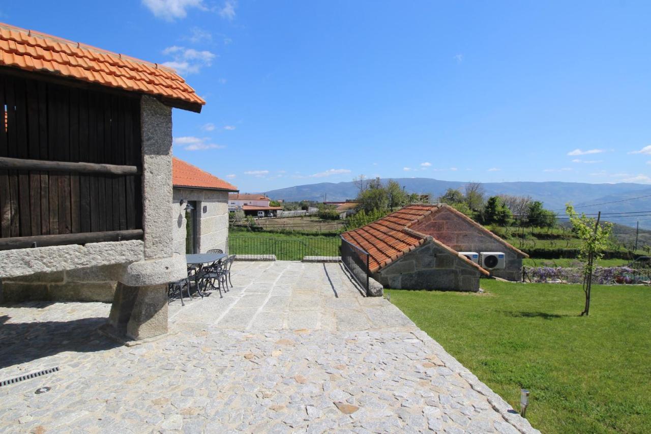 Casas Do Campo Da Moita Vila Baião Exterior foto